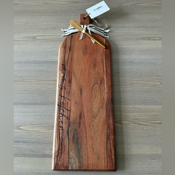 NWT acacia wood cheese board: 
15x12x6 - Picture 5 of 6